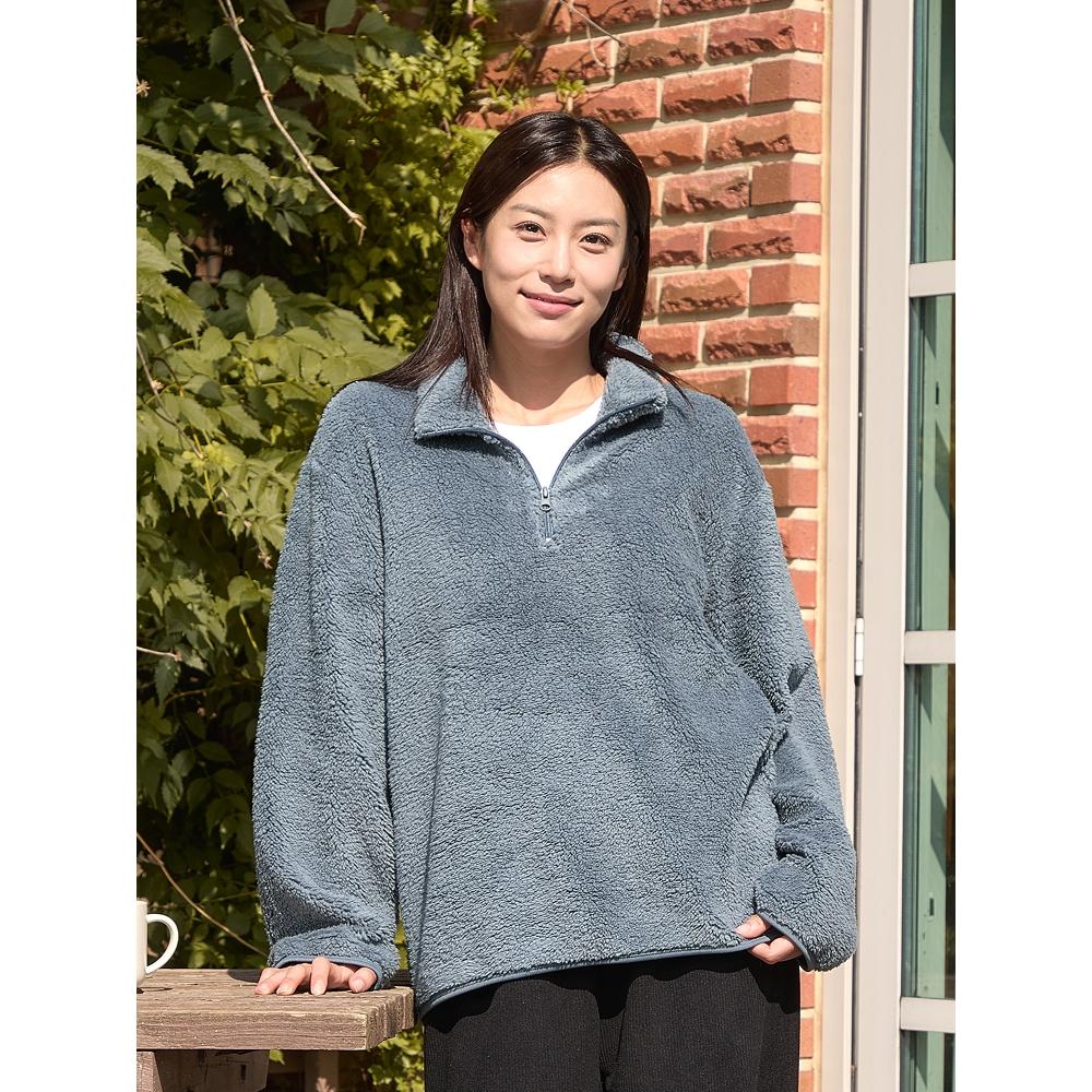 

Daiso [coMMon] Fluffy Long Sleeve Fleece Half Zip Up M Blue