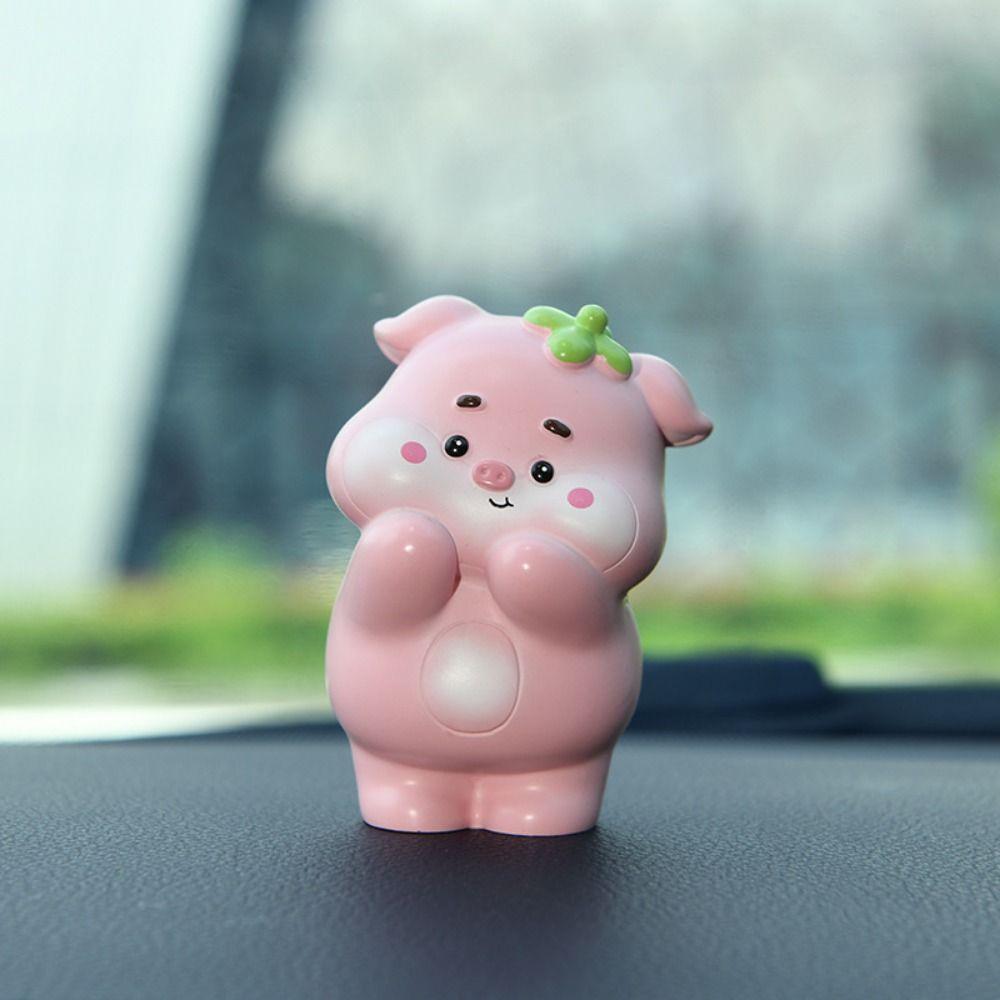 Cute Resin Pig Ornaments Small Cartoon Animal Miniatures Strawberry Pig Statues  Home Decor