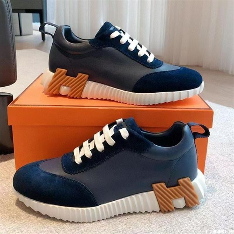 New H Cowhide Sports Breathable Trend Female Internet Celebrities with the Same Lightweight Male Couple Fashion White Shoes