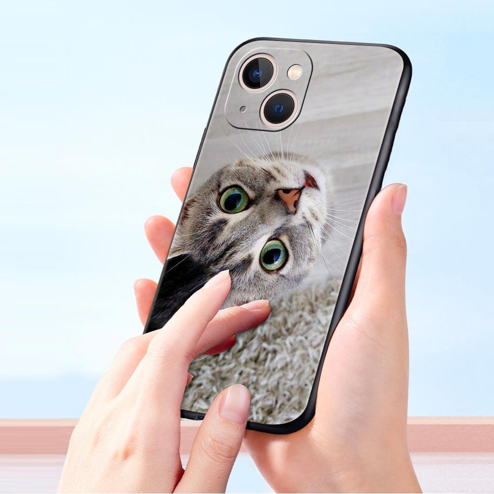 Kawaii Love Cat Phone Case For iPhone 17 16 15 Pro Max 11 12 13 14 7 8 Plus SE 2020 X XR XS Cover Soft Black