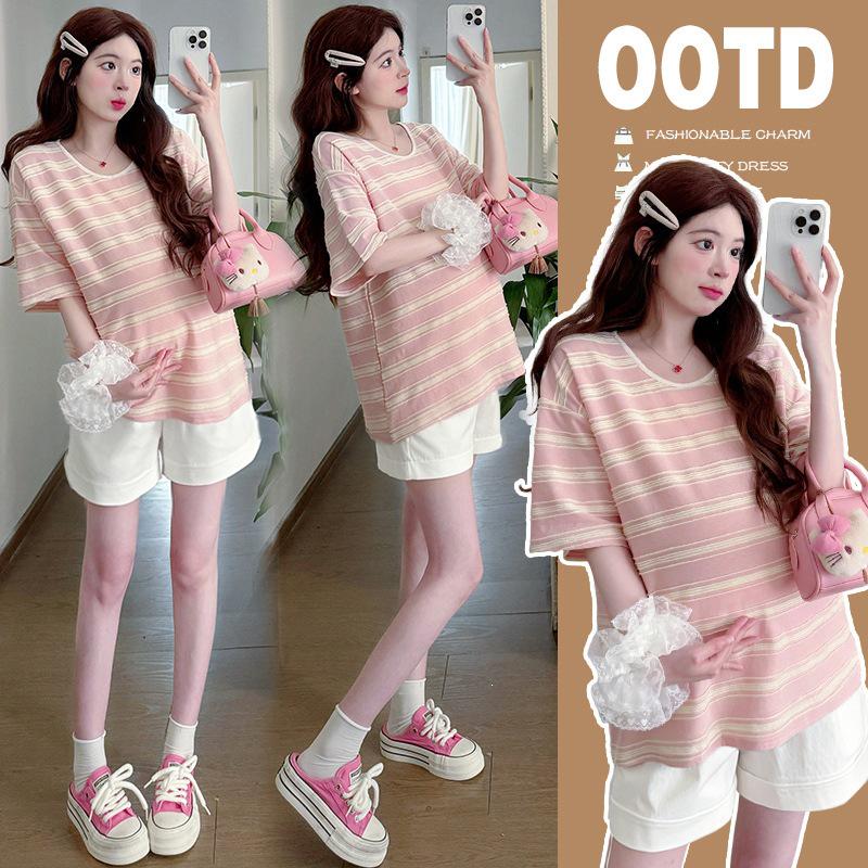 2026 Summer Maternity Set: Striped Round Neck T-Shirt and Belly Support Shorts XL