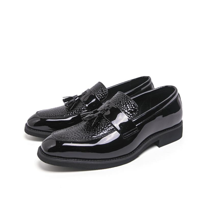 Men's shoes large size fringed leather shoes men's four seasons new foot cover business dress business leather shoes