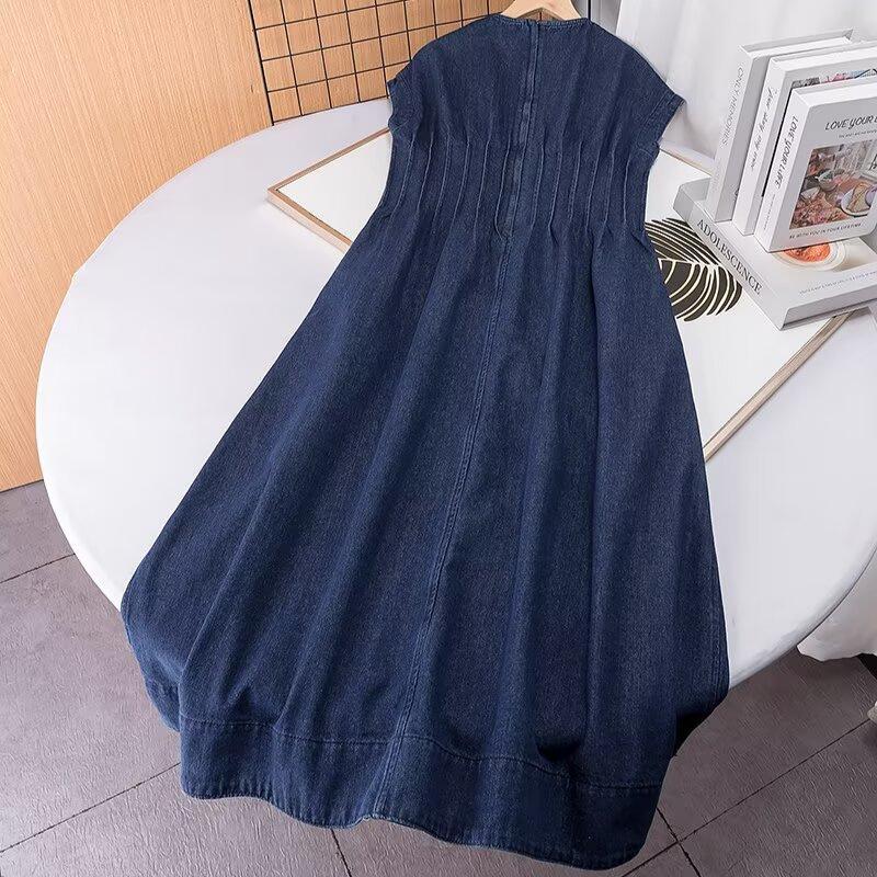 

Приталенное женское джинсовое платье без рукавов с круглым вырезом на весну/лето L синий