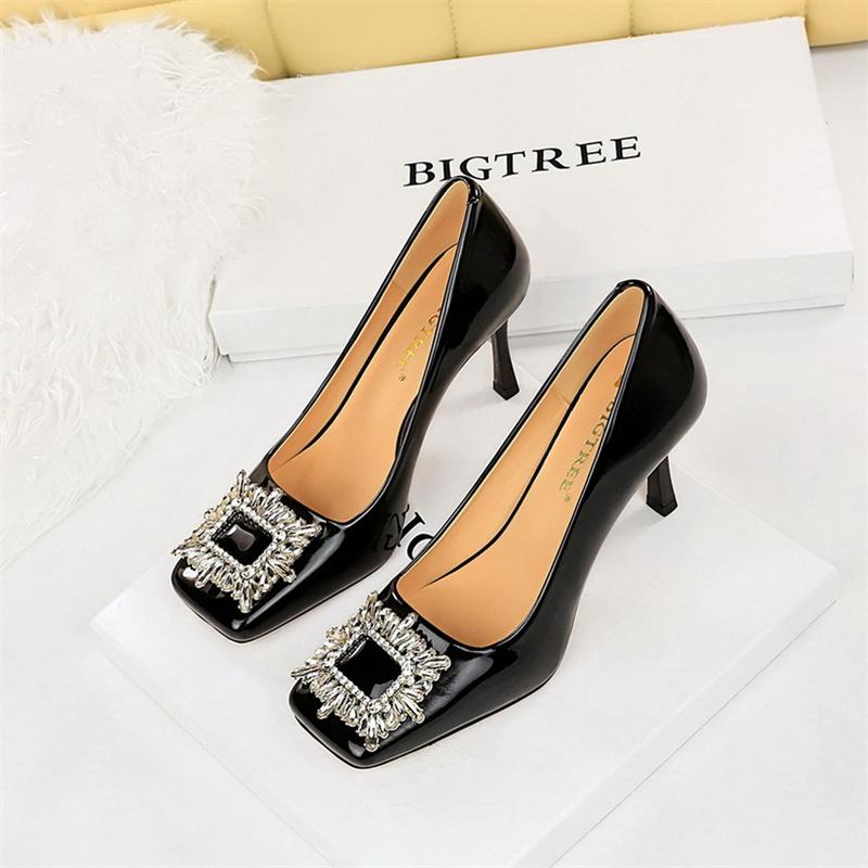 

Fashion Elegant Women s Thin High Heels Shallow Mouth Cut Patent Leather Square Toe Metal Rhinestone Buckle Single Shoe 34