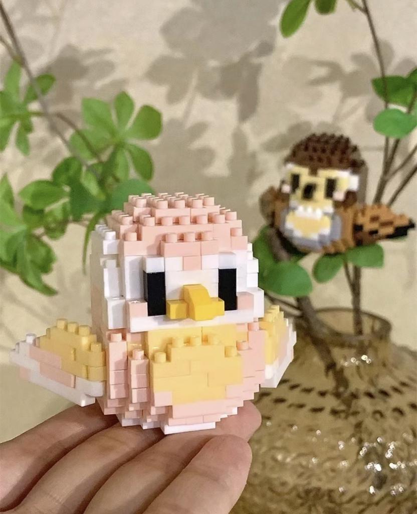 Cute Colorful Parrot Small Particle Building Block Micro Blocks Toys Sets Animals 3D Models Ornament Gifts