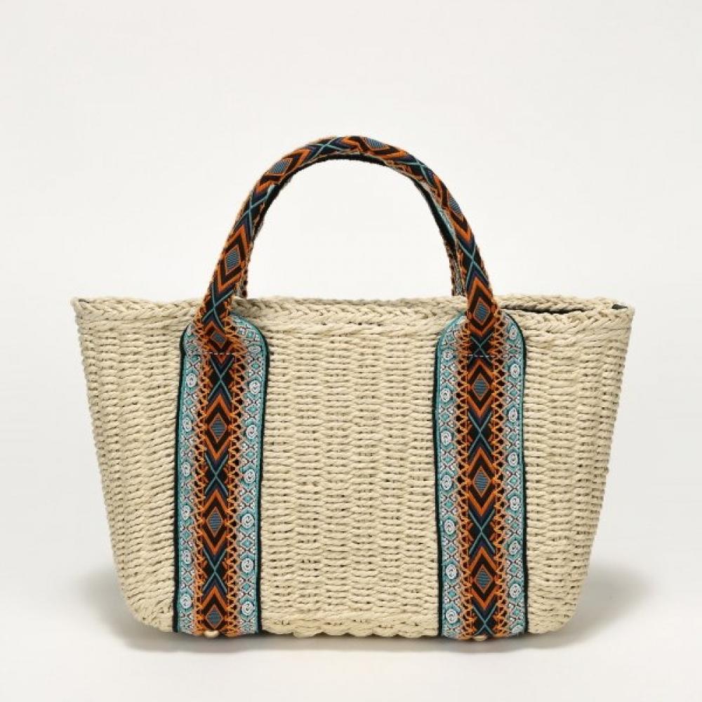 

Lala Rattan Lace Tote Brown Lala2b042s Single option