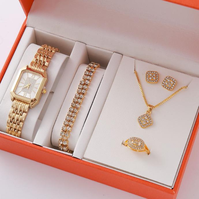 New Light Luxury Steel Belt Women'S Watch Female Student Fashion Square Quartz Watch Bracelet Watch