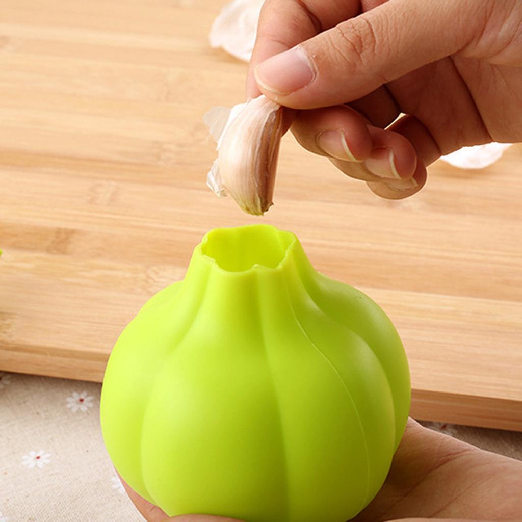 Silicone Press Garlic Crusher Kitchen Gadget Vegetable Peeler Home Tool