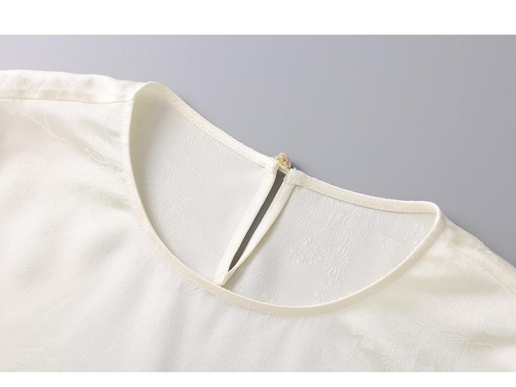 Spring New Chinese Long Sleeve Shirt with Embroidered Cuffs & Jacquard Base Layer