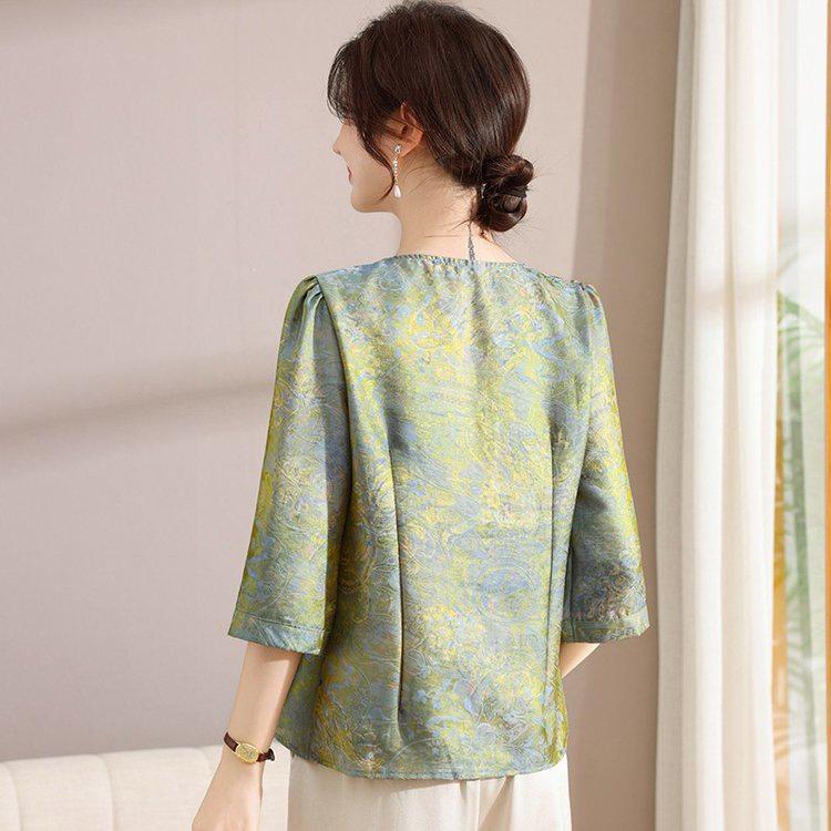 2026 Chic Spring Slimming Seven-Sleeve Top for Women: Elegant Style for Middle-Aged & Elderly