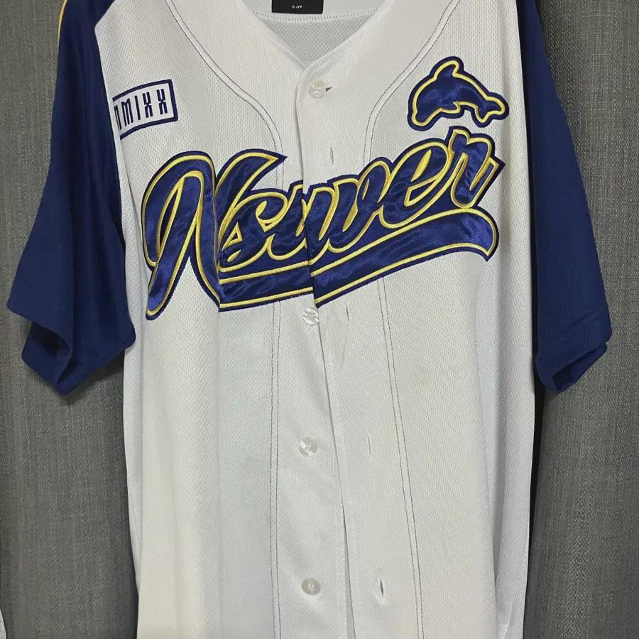 

Nmixx Униформа