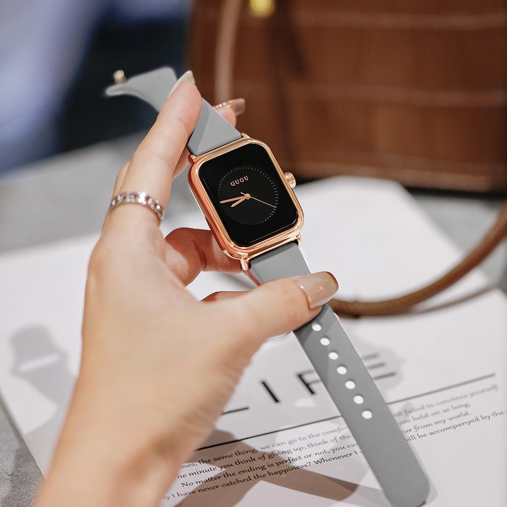

Жіночий годинник Новий стиль Jelly Square Годинник Простий модний силіконовий жіночий годинник Жіночий годинник