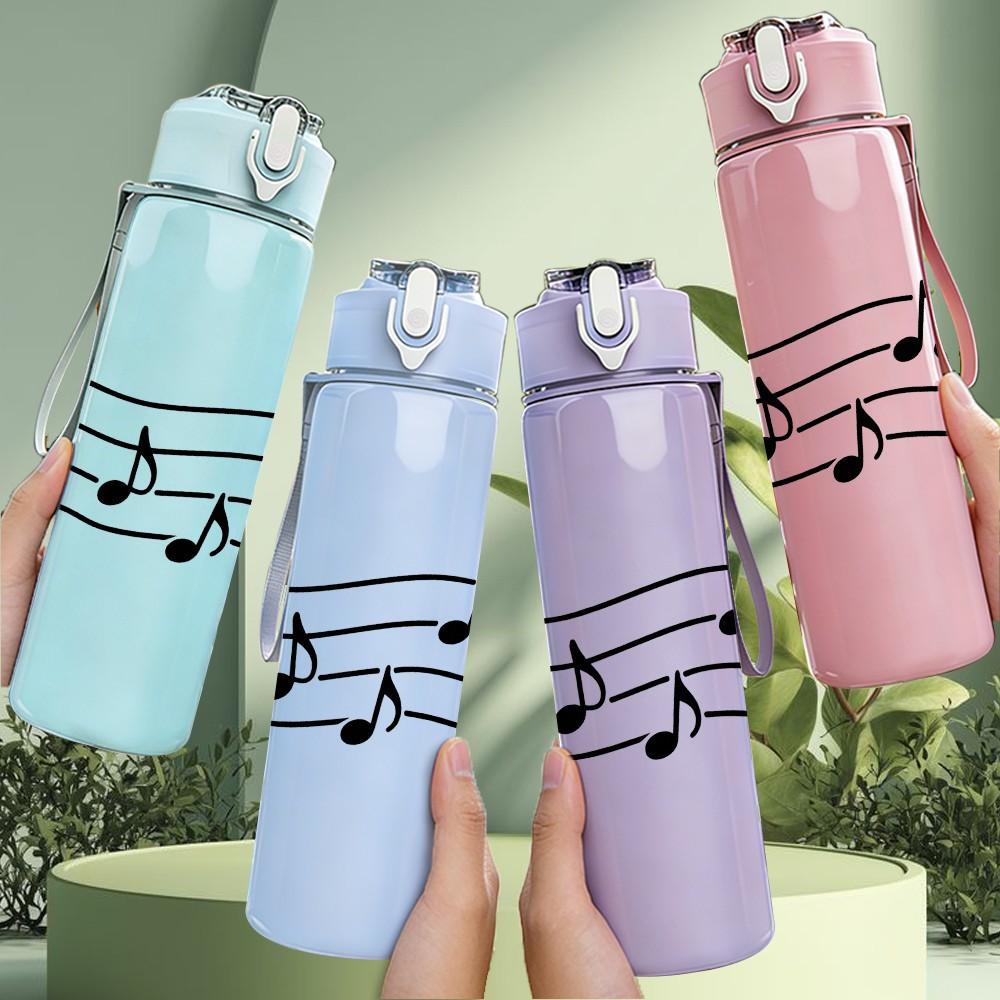 1PC Musical Note Staff Pattern 750ml Color Plastic Sports Water Bottle Leakproof Flip Straw Lid Suitable for Sports Office Home Use
