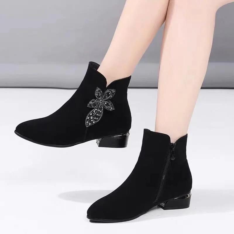 Fashion Autumn/Winter New Women's Short Boots Fleece-Lined Low Heel Frosted Leather Fashionable Versatile Mom Short Tube Boots