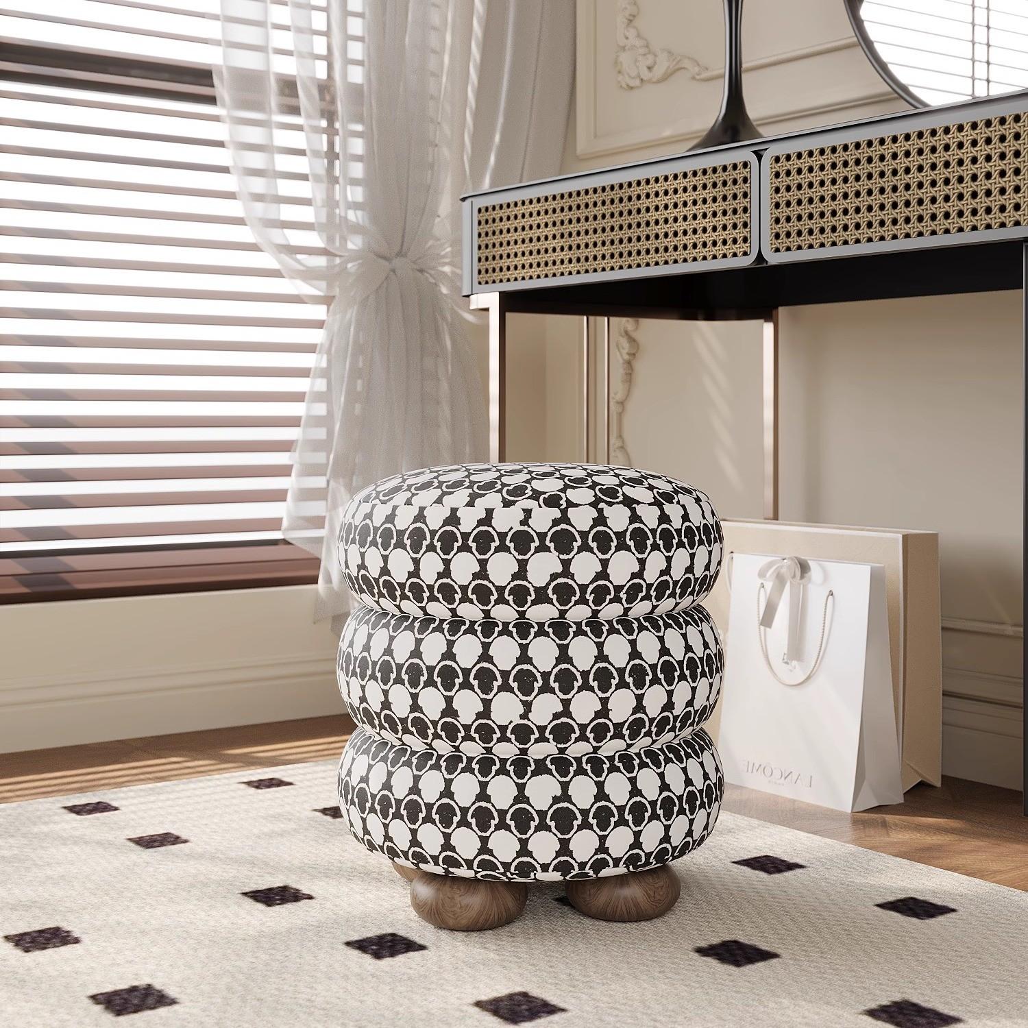 Роскошный кремовый туалетный стульчик - Круглое кресло для макияжа с овчиной для спальни девочки, Минималистичный декоративный пуфик, Уютная подставка для ног