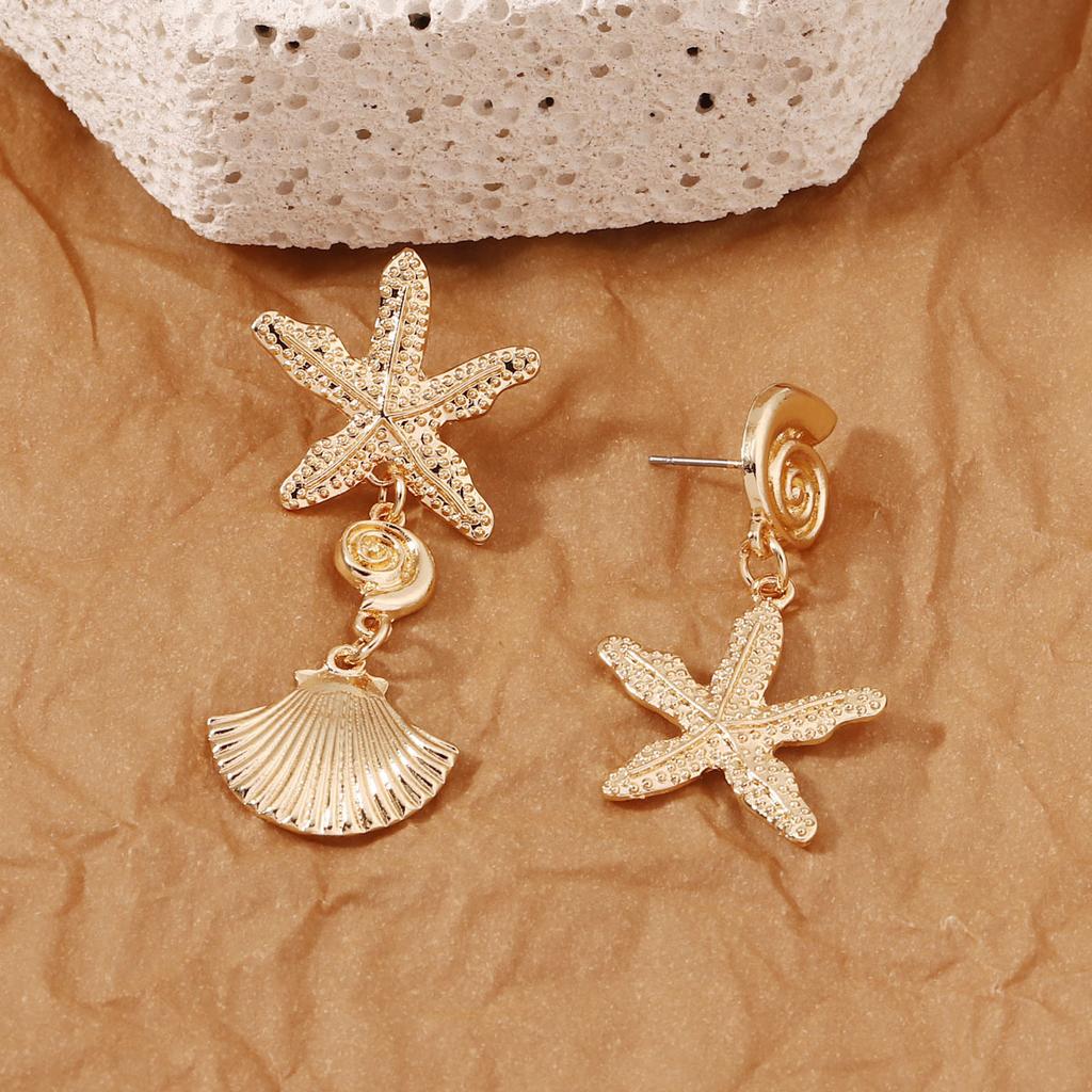 Fashionable and trendy vacation style earrings, light luxury golden starfish shell, elegant and versatile