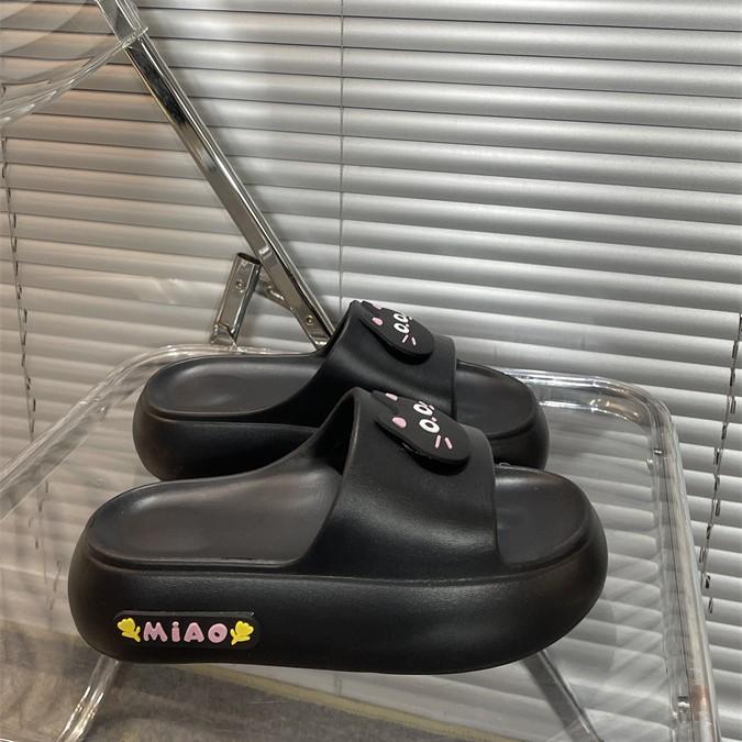 New summer thick-soled thick-heeled slippers women's summer wear thick-soled cute seaside cool slippers