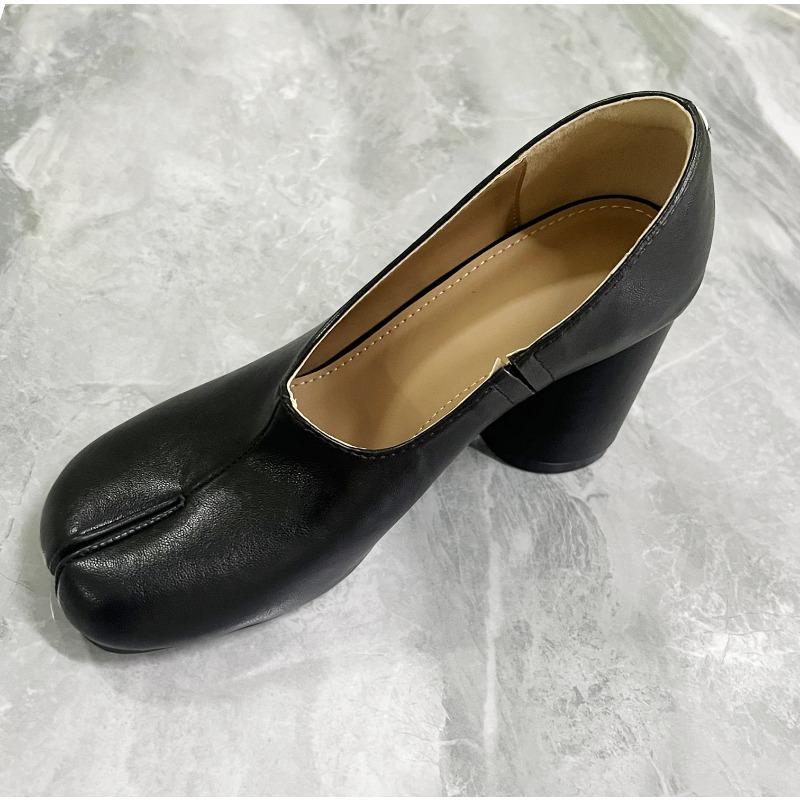 High-end split-toed shoes women's new light mouth retro thick heel high heels small leather shoes fashion shoes