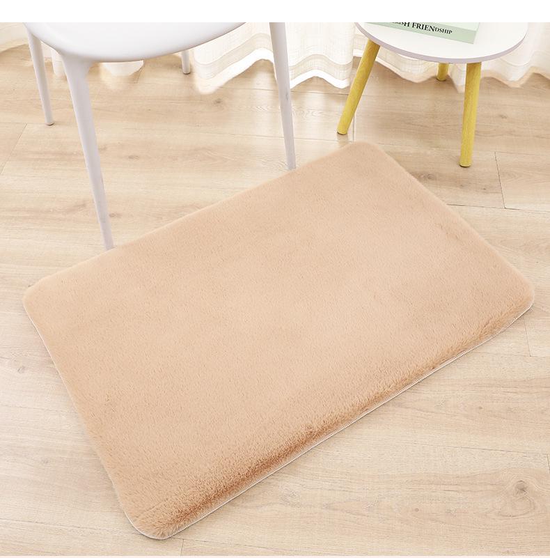 Plush Faux Rabbit Fur Carpet & Mat for Bedroom, Bay Window, Balcony, or Bedside - Short Pile.