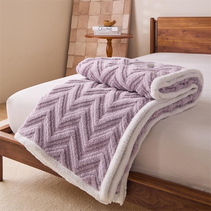 Striped Double-sided Taffeta Velvet Blanket Spring Autumn Warm Soft Plush Blanket for Sofa Bed Comfy Office Naps Throw Blankets