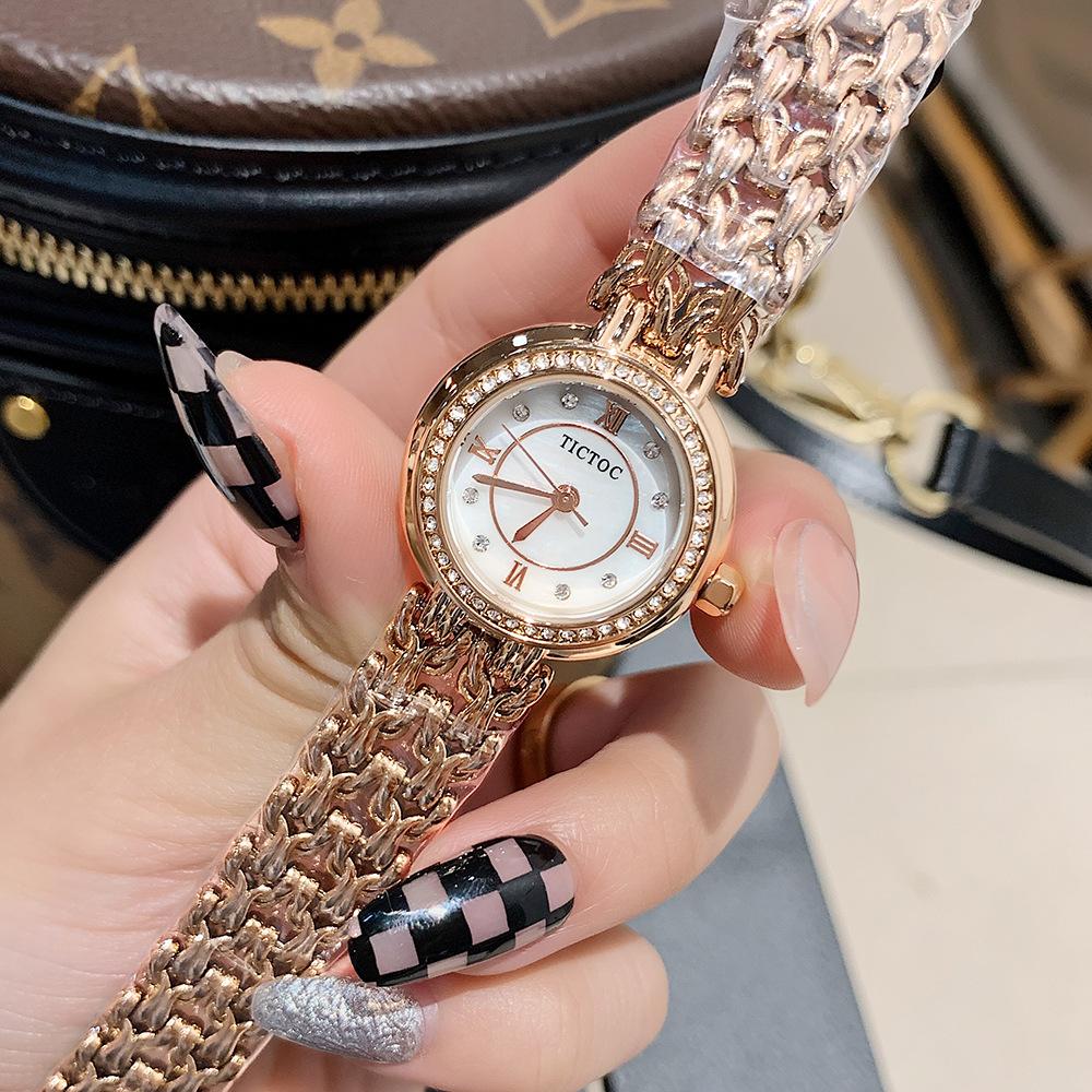 Damenuhr Heißes Modell Kleine Runde Uhr Ins Design Temperamentuhr Damen Leichter Luxus Nische Damenuhr