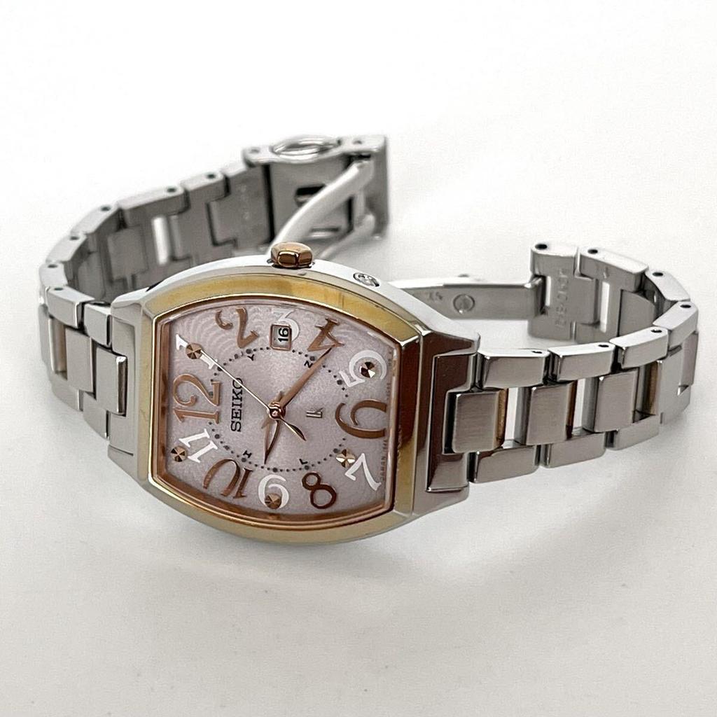 Used [In operation] Polished Seiko SEIKO LUKIA women's watch radio solar good condition pink silver dial gold s2398