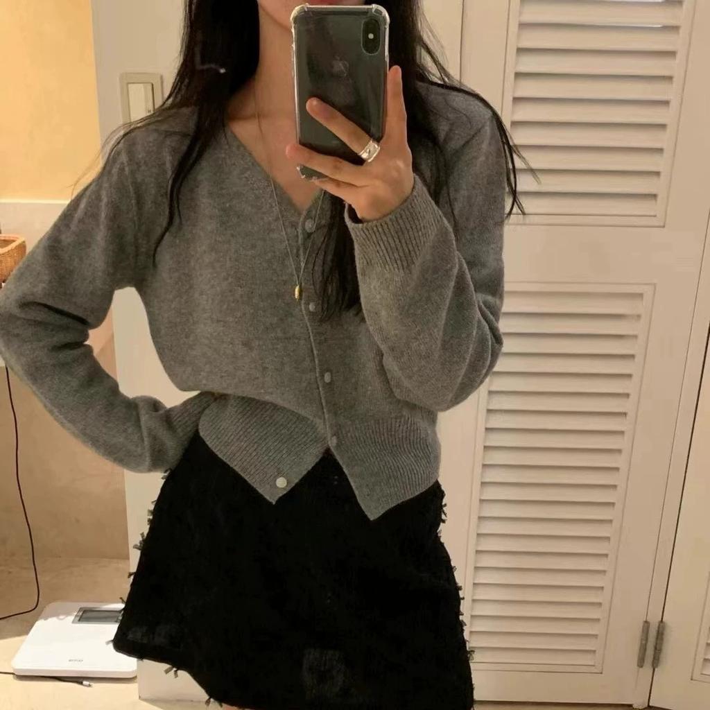 Korean V Neck Cropped Knit Cardigan Women Coat Spring Autumn Solid Color Elegant Slimming Top