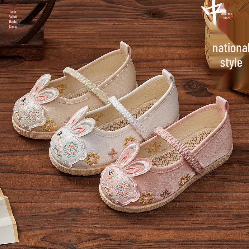 Girls' Rabbit Embroidered Hanfu Shoes – Spring & Autumn Ancient Style
