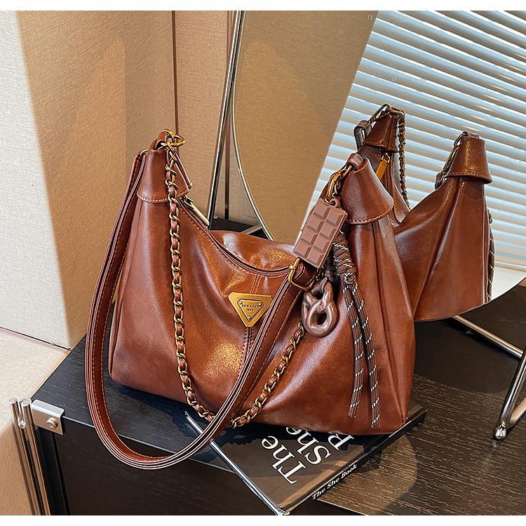 Ielgy Large-Capacity Autumn Winter All-Match Simple One-Shoulder Messenger La