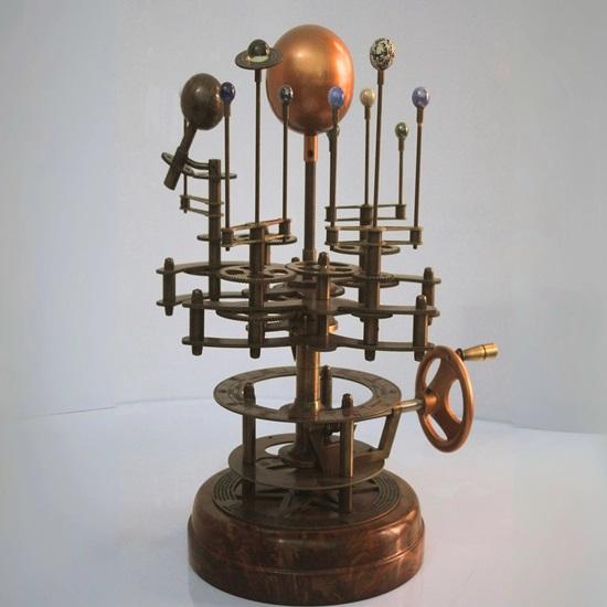 45.72 Cm Solar System Celestial Model Fully Functional Orrery with Saturn