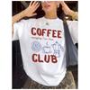 Europäische Größe Kaffeeliebhaber Grafik-T-Shirt Entspannte Passform Kurzarm Rundhalsausschnitt Oberteil mit Kaffeetasse und Bohnen-Print, Lässige Kleidung Kaffeeclub Design