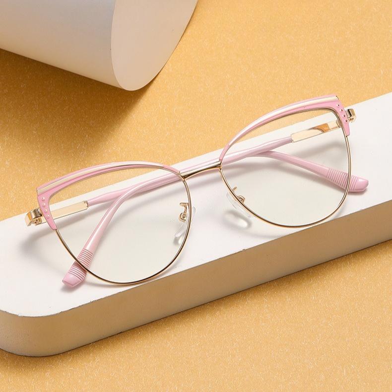 Stylish Metal Cat-eye Glasses, Unique European and American Style Anti-blue Light Glasses, Photochromic Glasses for Women.