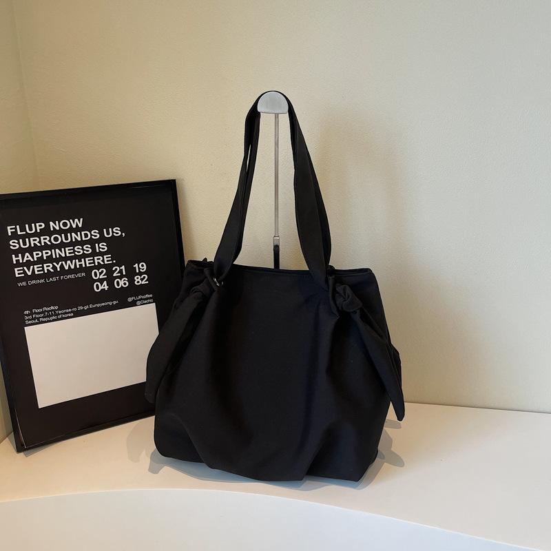 Fashion Trend Casual Simple Texture Large Capacity Bag 2025 Summer New Women's Foreign Style Shoulder Tote Bag