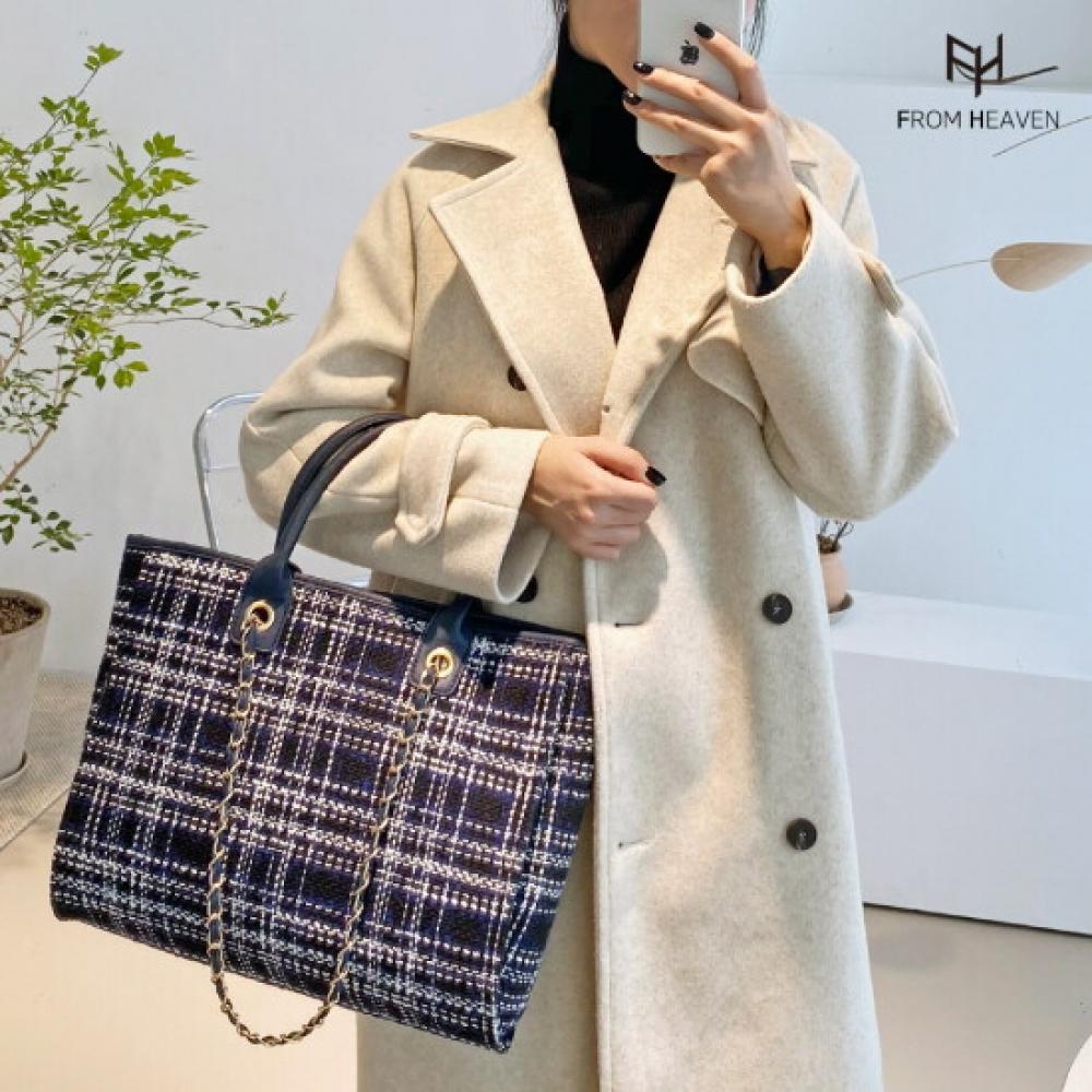 Fromheaven Women Tweed Check Chain Tote Bag