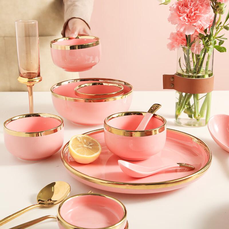Ru Han Pink Ceramic Dinner Plate with Gold Rim