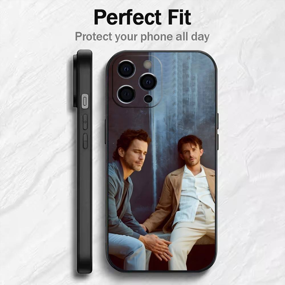 

Fellow Travelers Bomer and Jonathan Bailey Phone Case For iPhone17,16,15,14,13,12 Plus,Max Soft Silicone Black Cover iPhone16plus