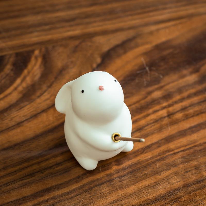 Jade Rabbit Ceramic Incense Burner - Cute Mini Tea Pet for Mid-Autumn Festival, Moon Rabbit Home Décor, Stick Incense Holder Base.