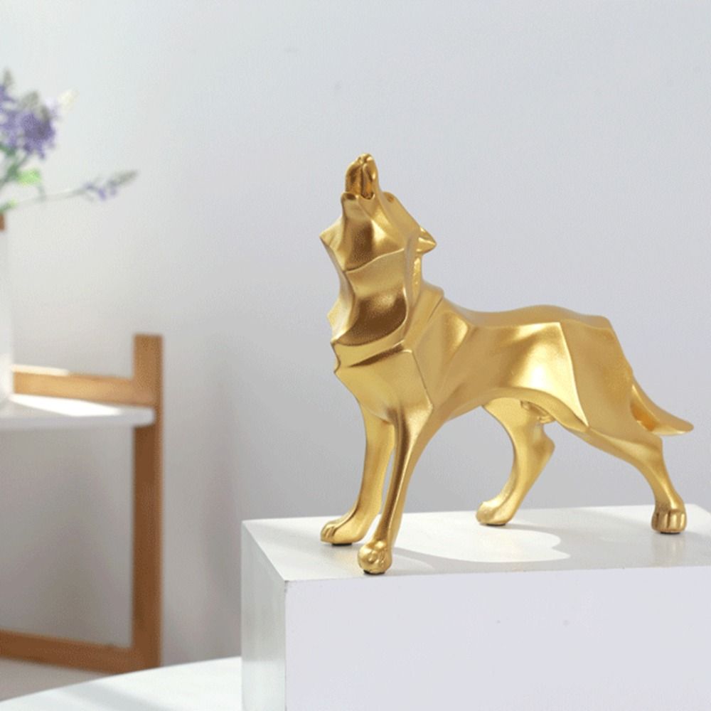 Kawaii Nordic Wolf Desktop Figurine Cartoon Car Ornament Geometry Animal Sculpture  Living Room