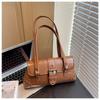Large-capacity Retro Bag Women's Autumn and Winter Versatile New Niche Shoulder Underarm Bag Work Commuter Bag