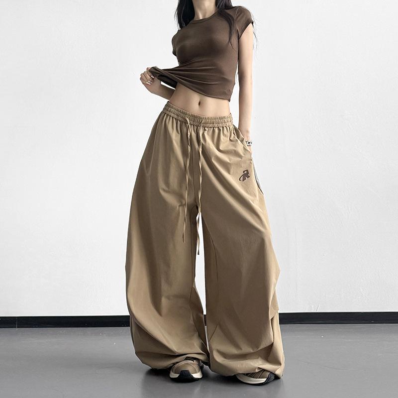 

2026 Spring/Summer Women s Unique Wide-Leg Paratrooper Pants - Pleated, Dance Loose Fit for Tall Women Extra Large хакі