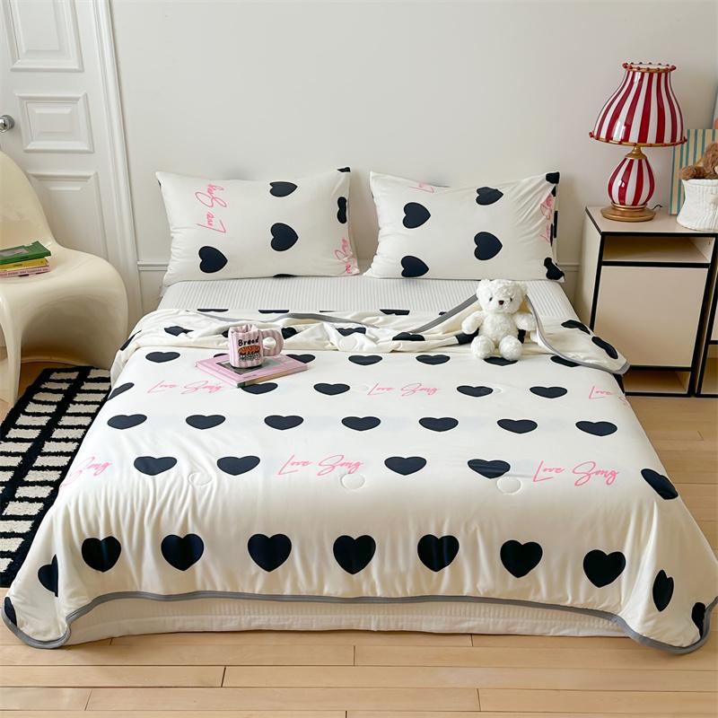 Pink Flower Pattern Quilt Breathable Comfortable Air-conditioning Quilted Quilt Skin-friendly Multi-functional Thin Blanket