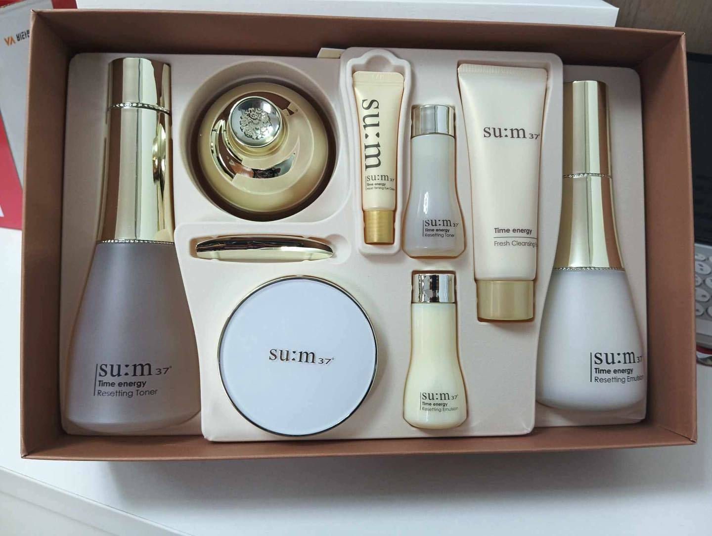 

СУ:M37 Sum37 Time Energy 4P Спеціальний набір 8 предметів / Антивіковий, Зволожуючий, Корейська косметика, Kbeauty