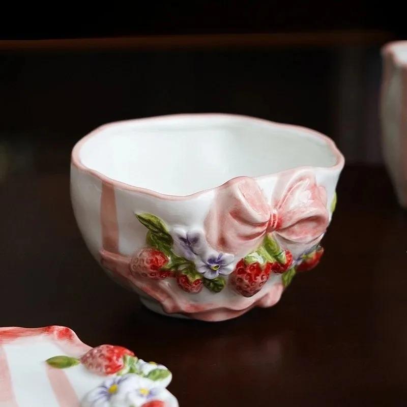 Ensemble de Vaisselle Romantique en Forme de Cœur pour Fille, Bol Créatif Fleur de Baie, Assiettes, Cuillères, Mug, Tasse à Thé de l'Après-midi, Usage Domestique