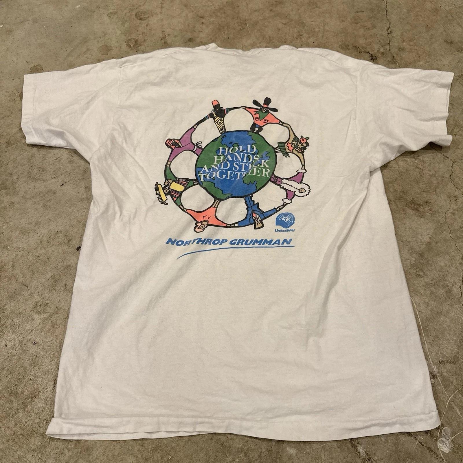 

Vintage 90s We Need To Hold Hands Together Single Stitch TT-Shirt Mens XL Peace Lo L