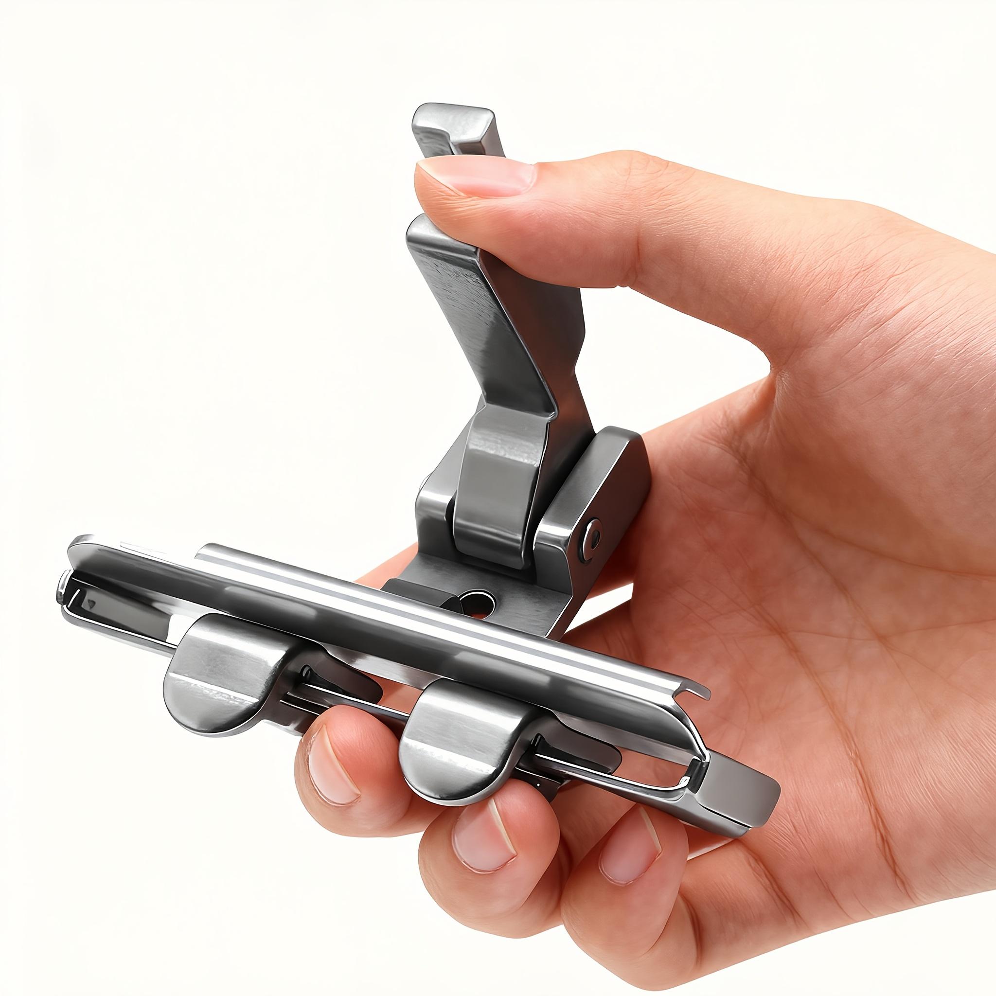 1 adjustable magnetic tape guide foot (approx. S10A), ideal for lace, ribbon, and necklines, featuring a safety clamp for sewing cords. Guide plate foot 1pc