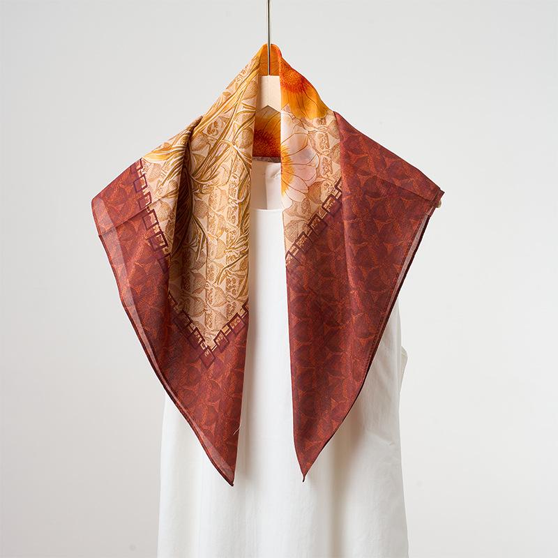 New spring and summer light and breathable 61 * 61cm square scarf versatile printed mulberry silk cotton blended women's silk scarf
