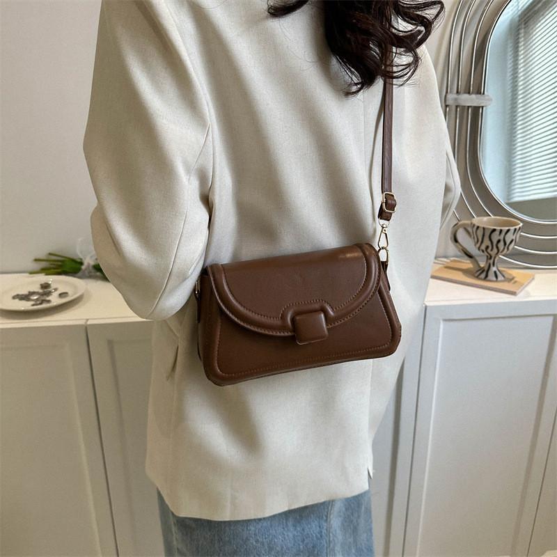 Trendige Kleine Box Tasche Für Damen 2023 Street Style Modische Umhängetasche Lässig Chic Pu Leder Handtasche Mit Magnetverschluss