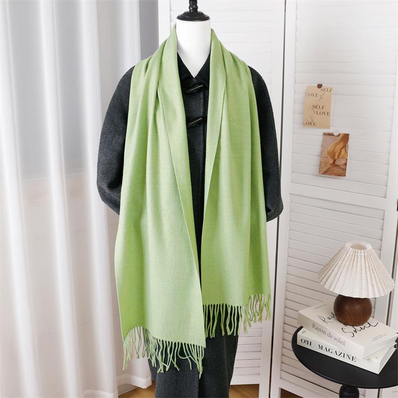 70Color Solid Winter Women Scarf Warm Thicken Cashmere Shawl Outdoor Tassels Pashmina Lady Wrap Windproof Scarves Fashion Luxury