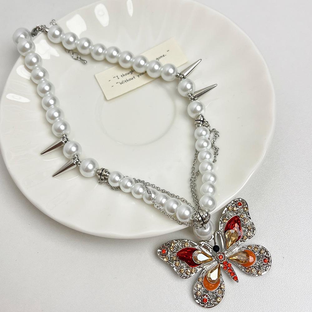 Rhinestone Butterfly Pearl Necklace Exaggerated Women's Choker Vintage Metal Necklace  Gifts