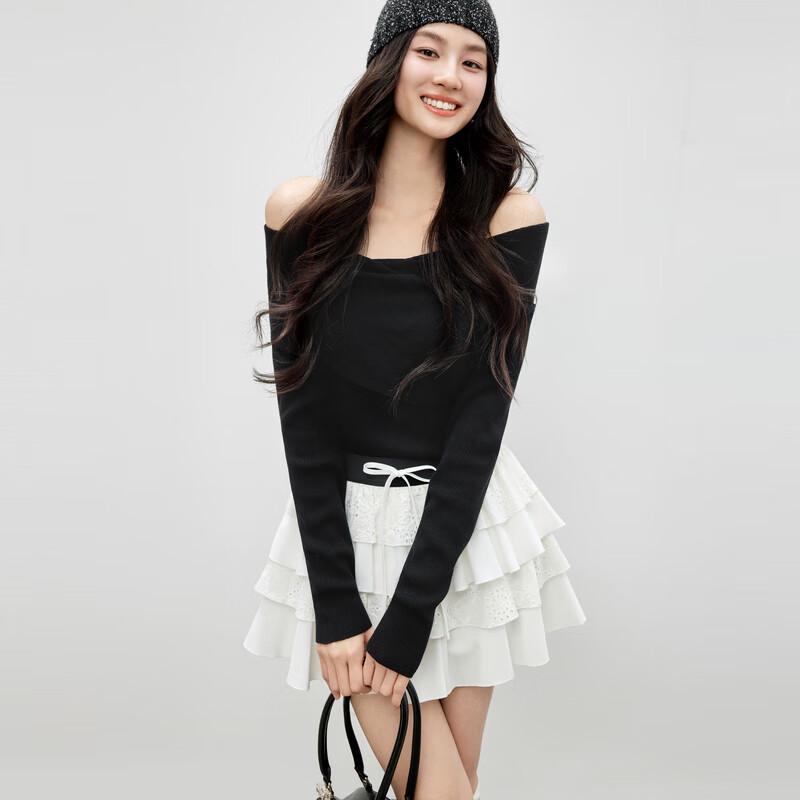 

Qiu Shui Yi Ren Elegant Asymmetric One-Shoulder Knit Top S